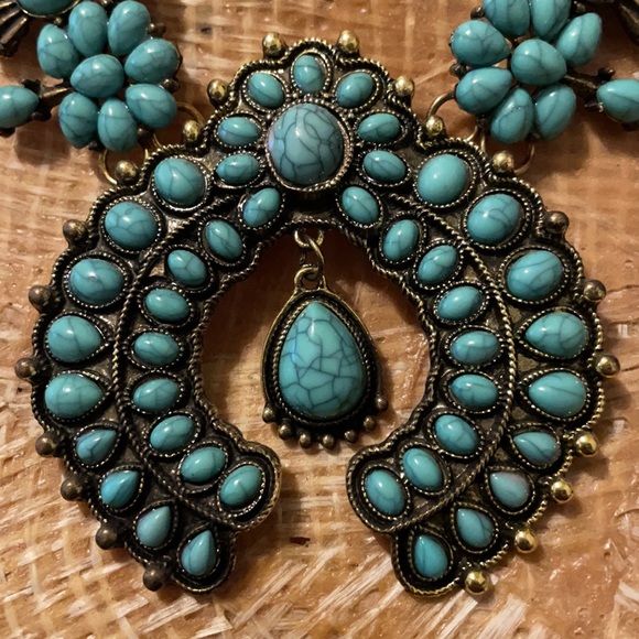 Faux Squash Blossom Necklace - Picture 3 of 5